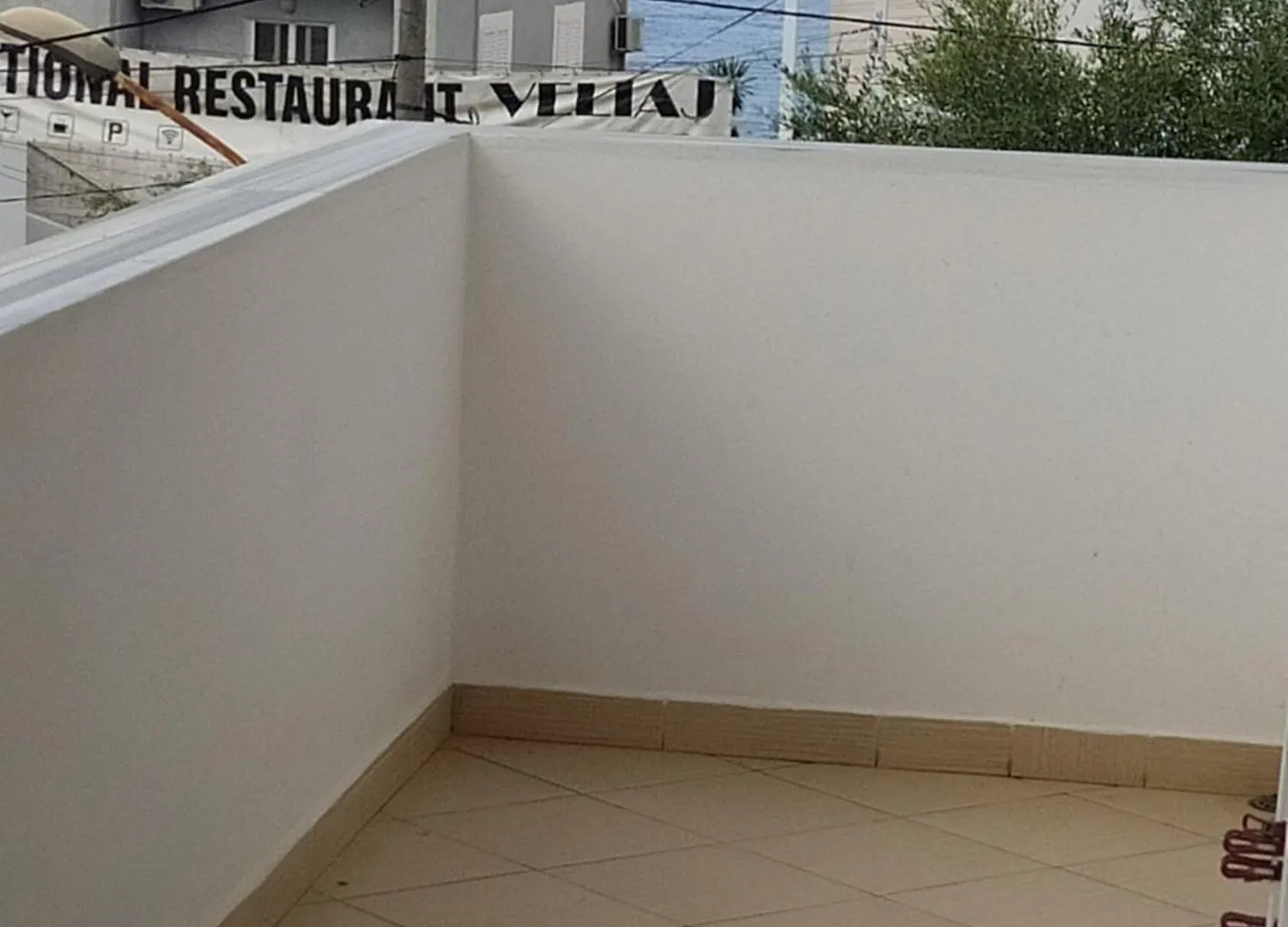 Qoku Chicago Apartament كساميل ألبانيا